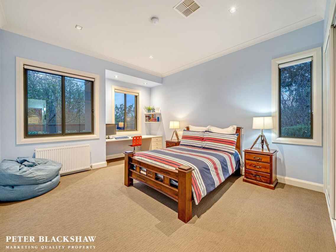 7 Throsby Crescent Narrabundah
