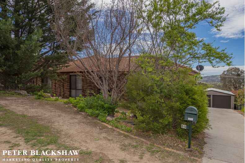 69 Mountain Circuit Calwell