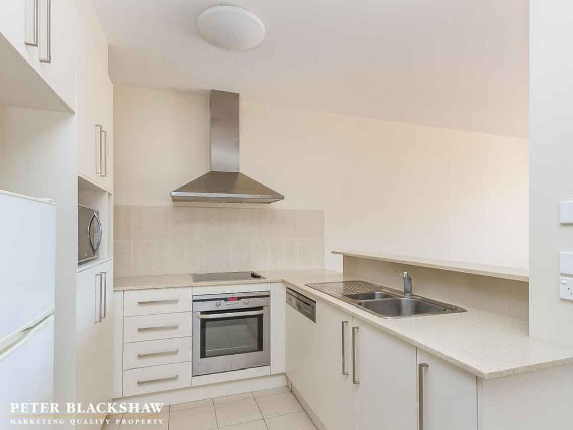 10/4 Verdon Street O'Connor