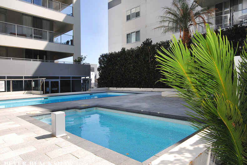 50/15 Coranderrk Street City