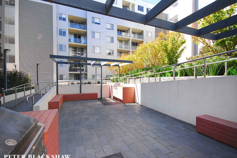 50/15 Coranderrk Street City