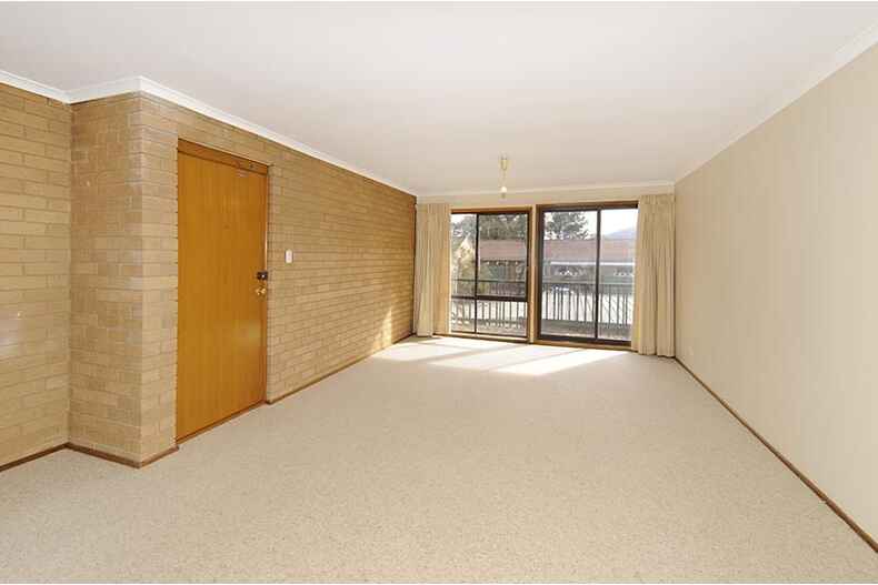 69/25 Pinkerton Circuit Kambah