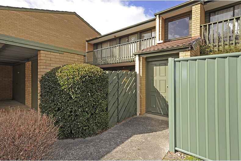 69/25 Pinkerton Circuit Kambah