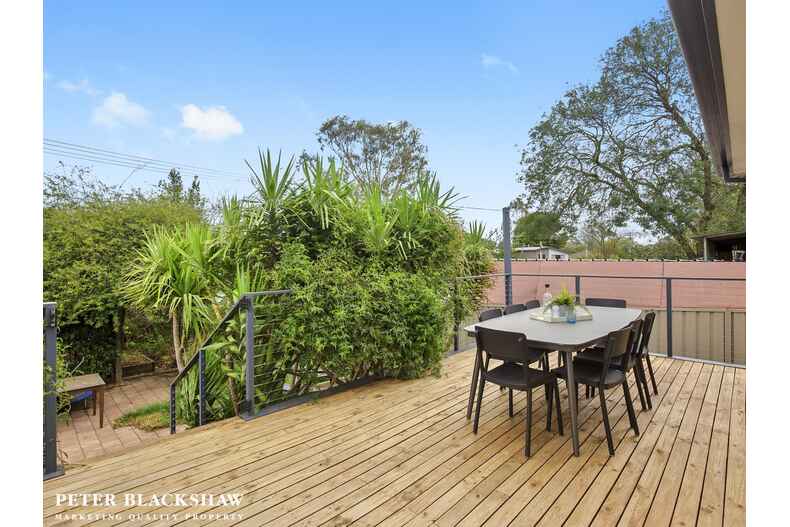 37 Northmore Crescent Higgins