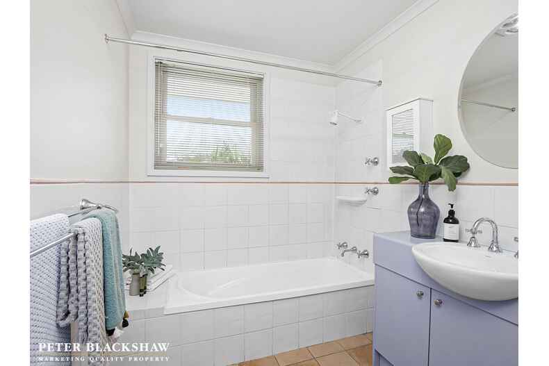 37 Northmore Crescent Higgins