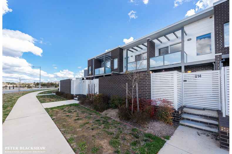 14/41 Pearlman Street Coombs