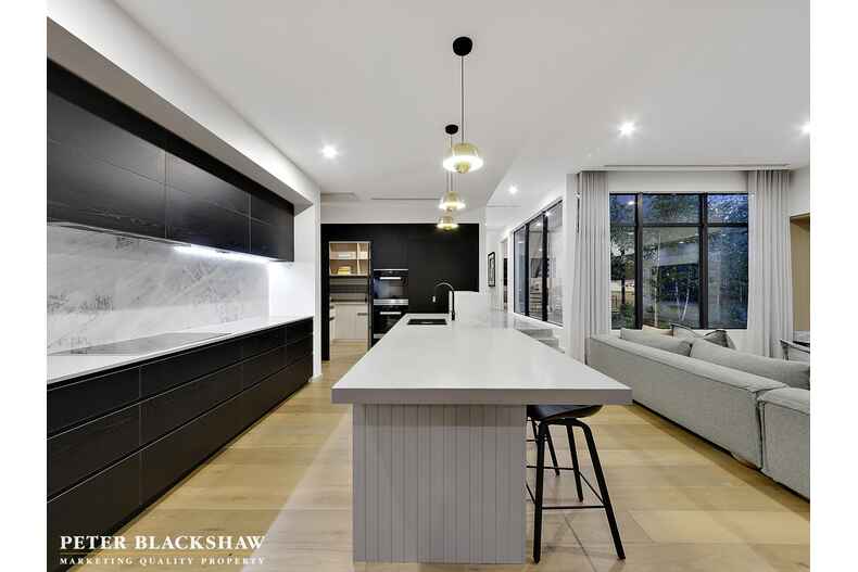 22 Weld Street Yarralumla 22 Weld Street Yarralumla