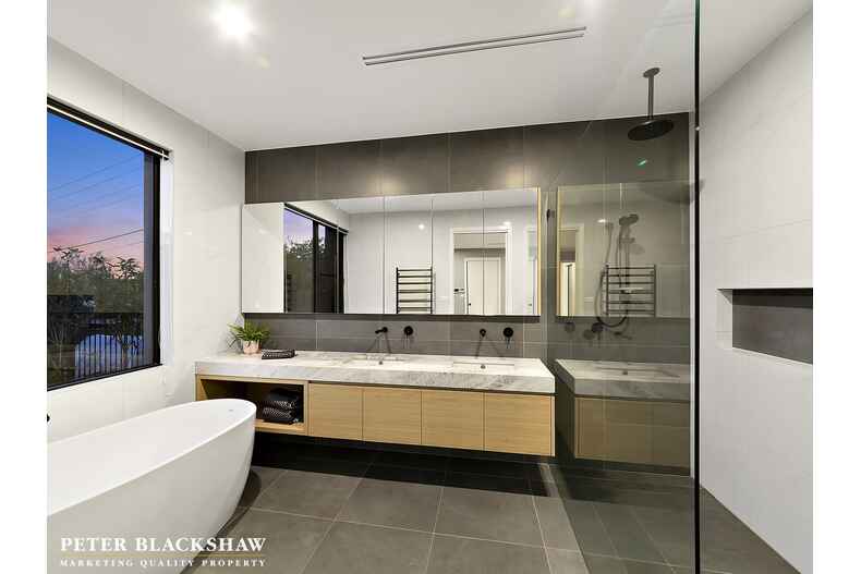 22 Weld Street Yarralumla 22 Weld Street Yarralumla