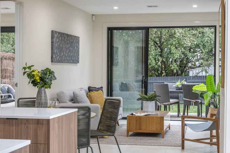 1/34 Conyers Street Hughes