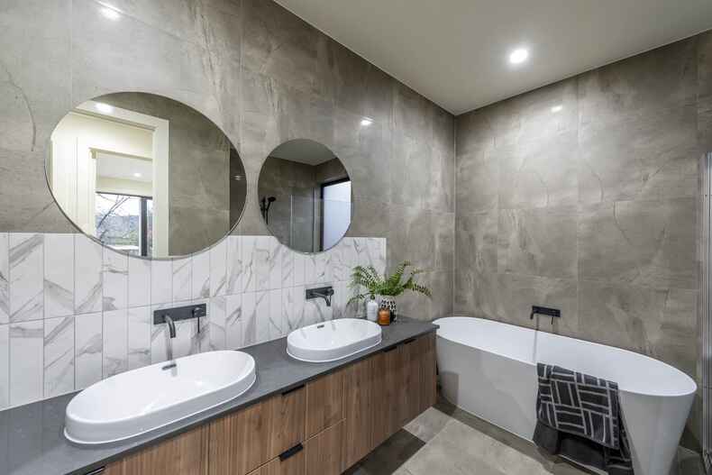 1/34 Conyers Street Hughes