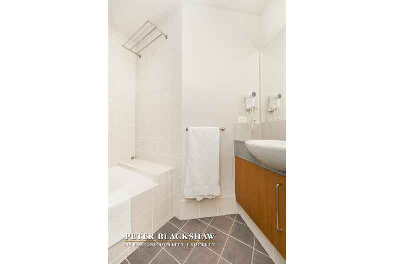 15/55 Stuart Street Griffith