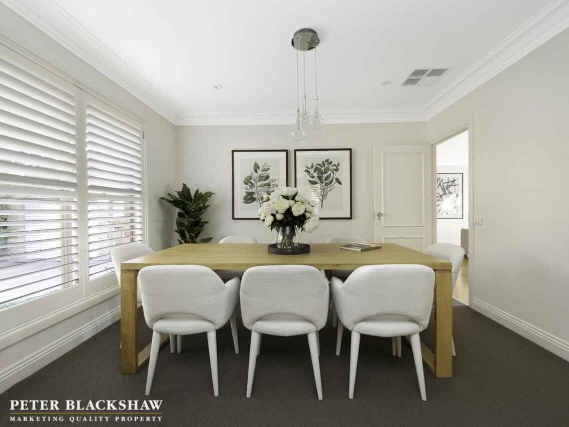 9 Taplin Place Isaacs