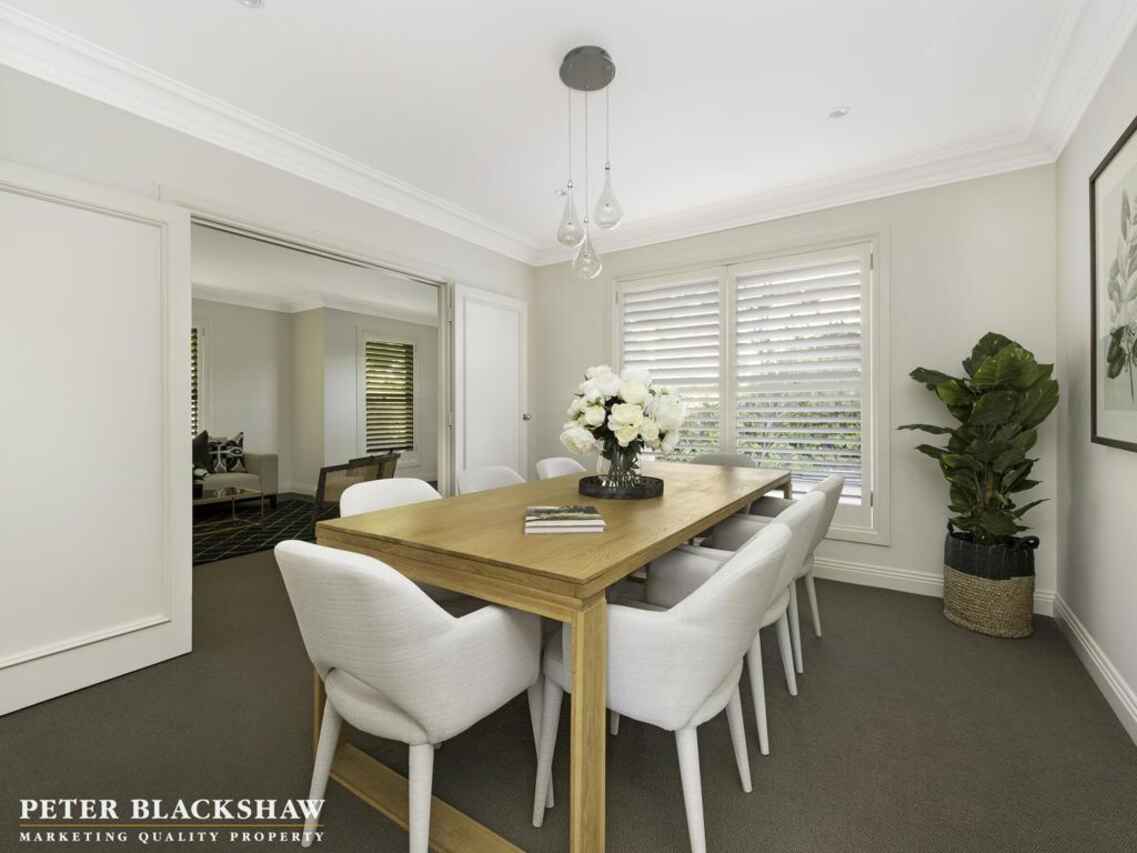9 Taplin Place Isaacs