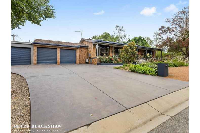 2 Bancks Crescent Mckellar