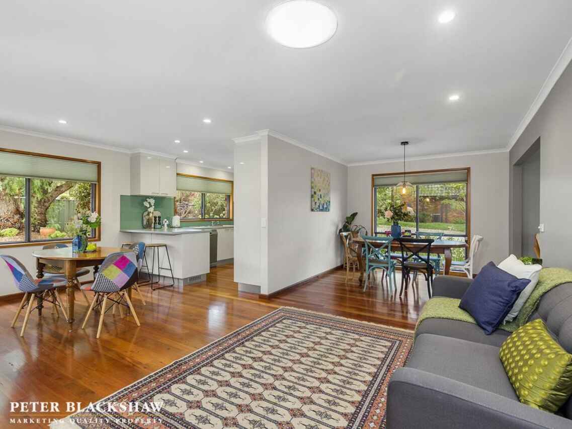 2 Bancks Crescent Mckellar