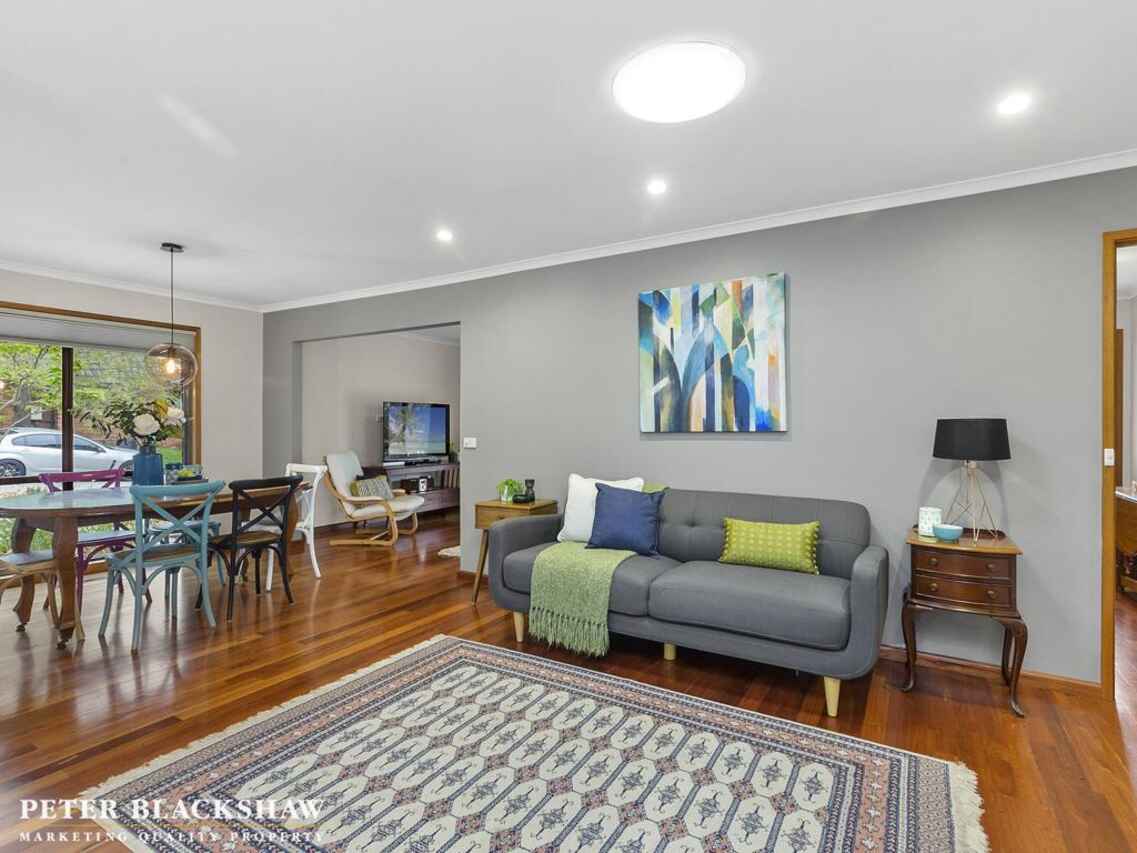 2 Bancks Crescent Mckellar