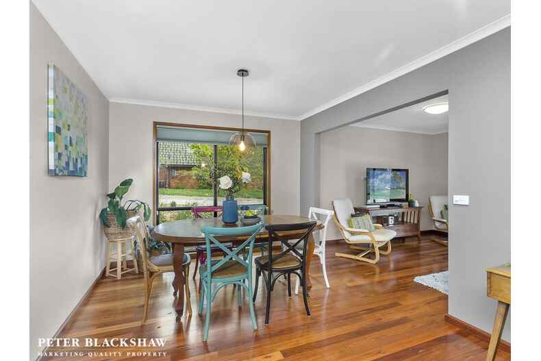 2 Bancks Crescent Mckellar