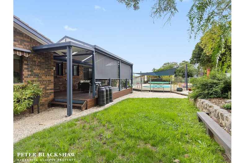 2 Bancks Crescent Mckellar