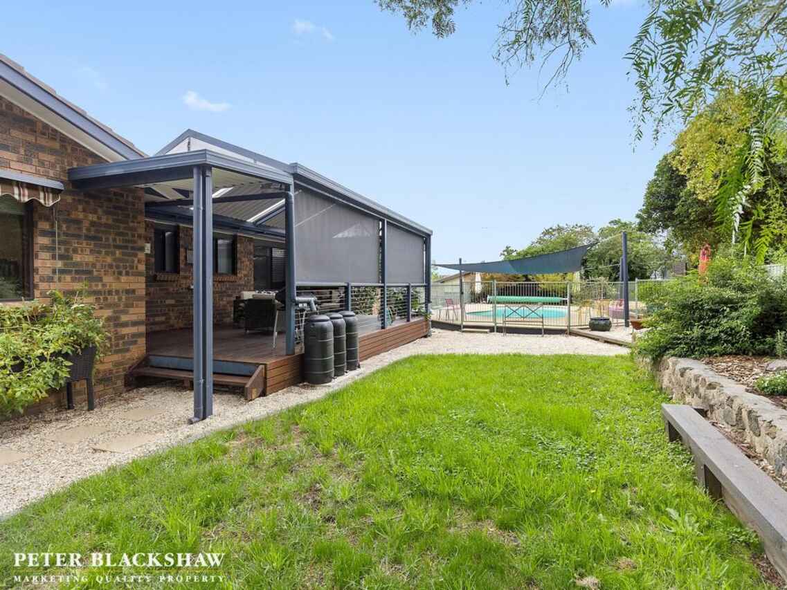 2 Bancks Crescent Mckellar