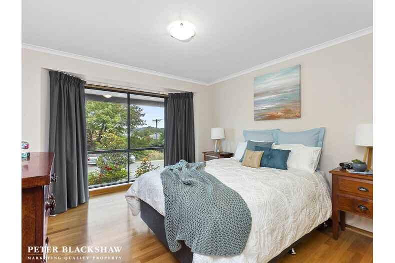 2 Bancks Crescent Mckellar