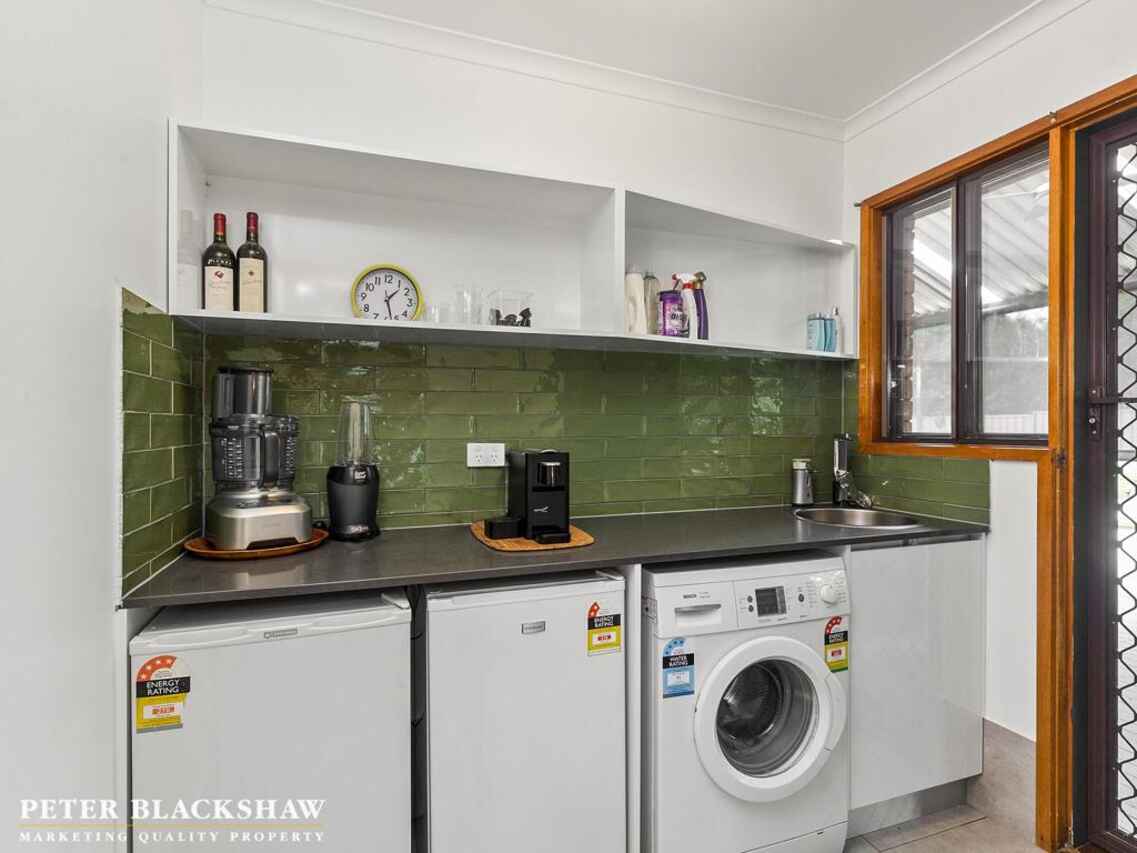 2 Bancks Crescent Mckellar