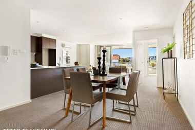 22/71 Giles Street Kingston