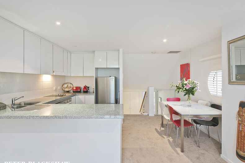 27/47 Blackall Street Barton