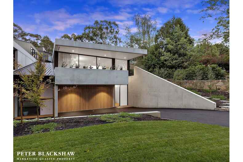 3/50 Jacka Crescent Campbell