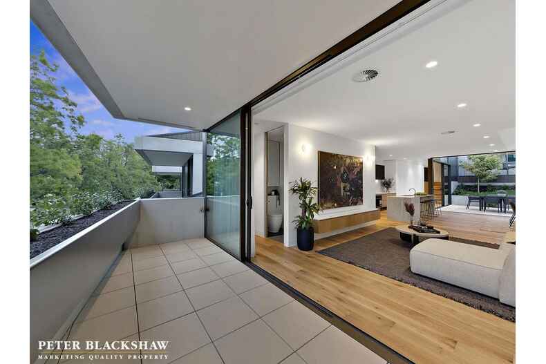 3/50 Jacka Crescent Campbell