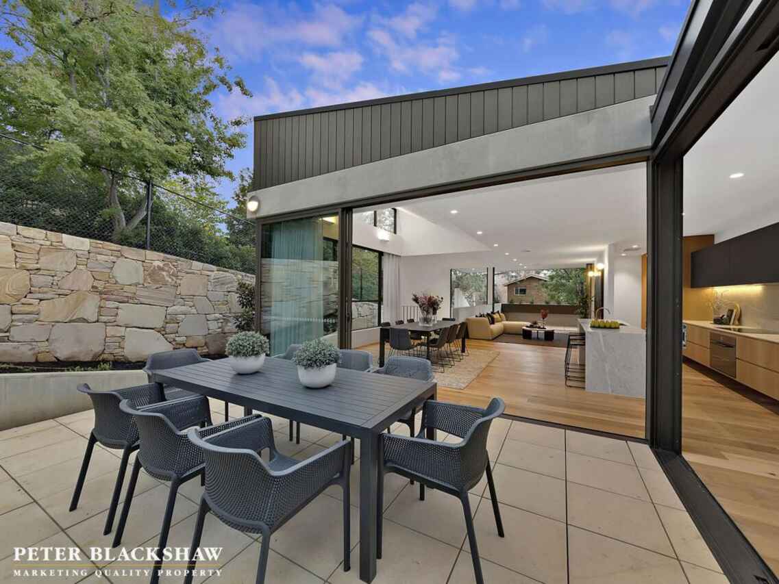 3/50 Jacka Crescent Campbell