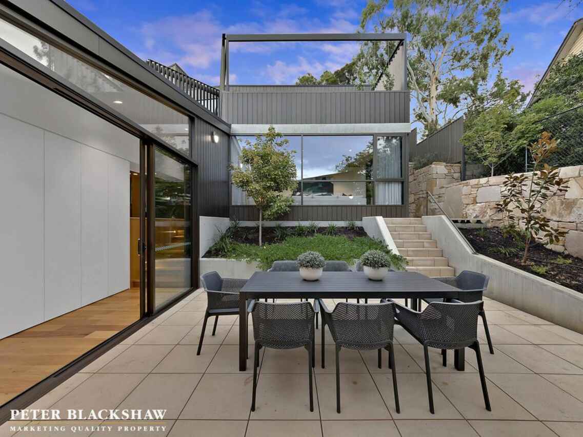 3/50 Jacka Crescent Campbell