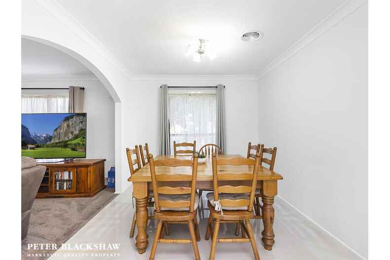 14 Clode Crescent Macgregor 14 Clode Crescent Macgregor