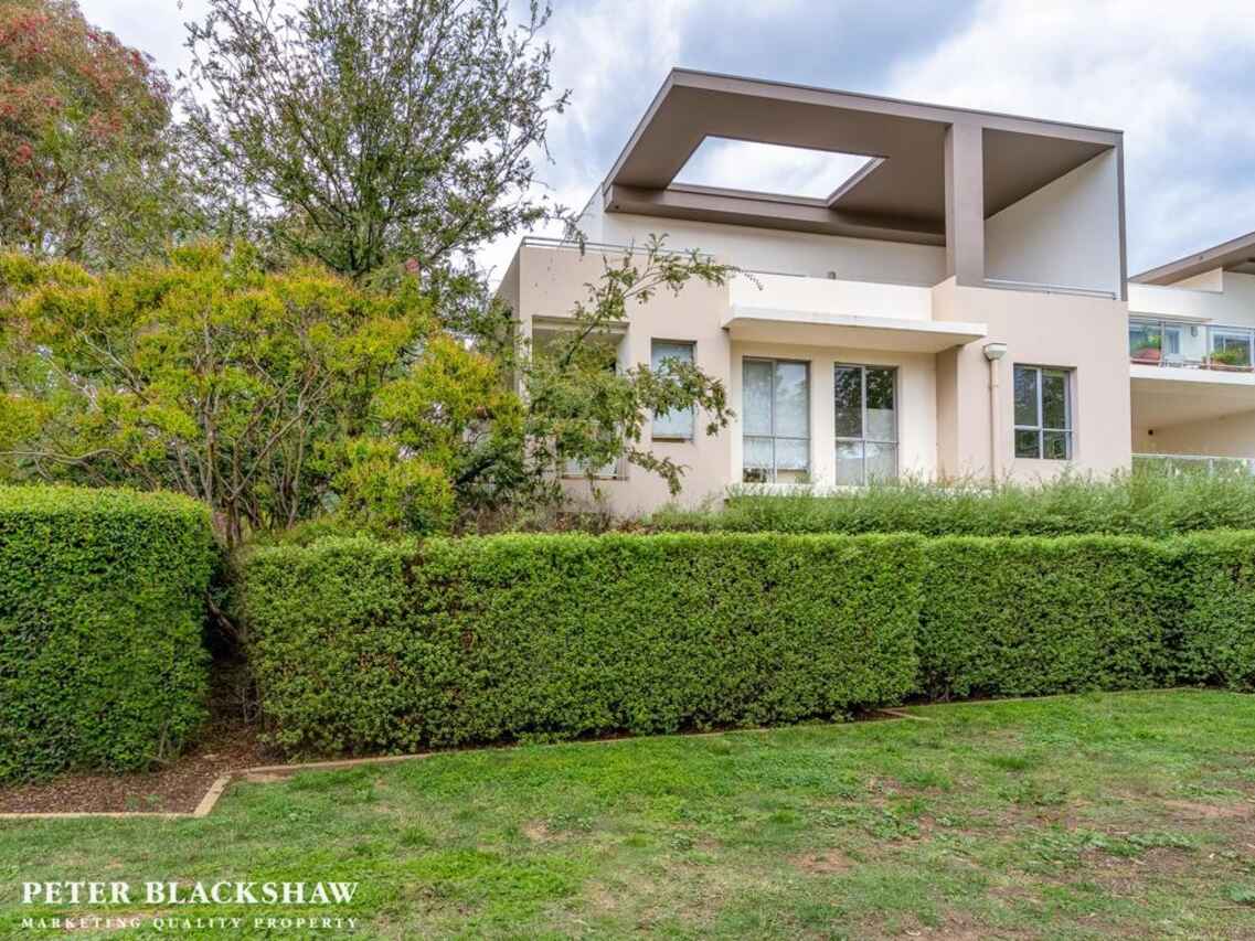 24/57 Lowanna Street Braddon