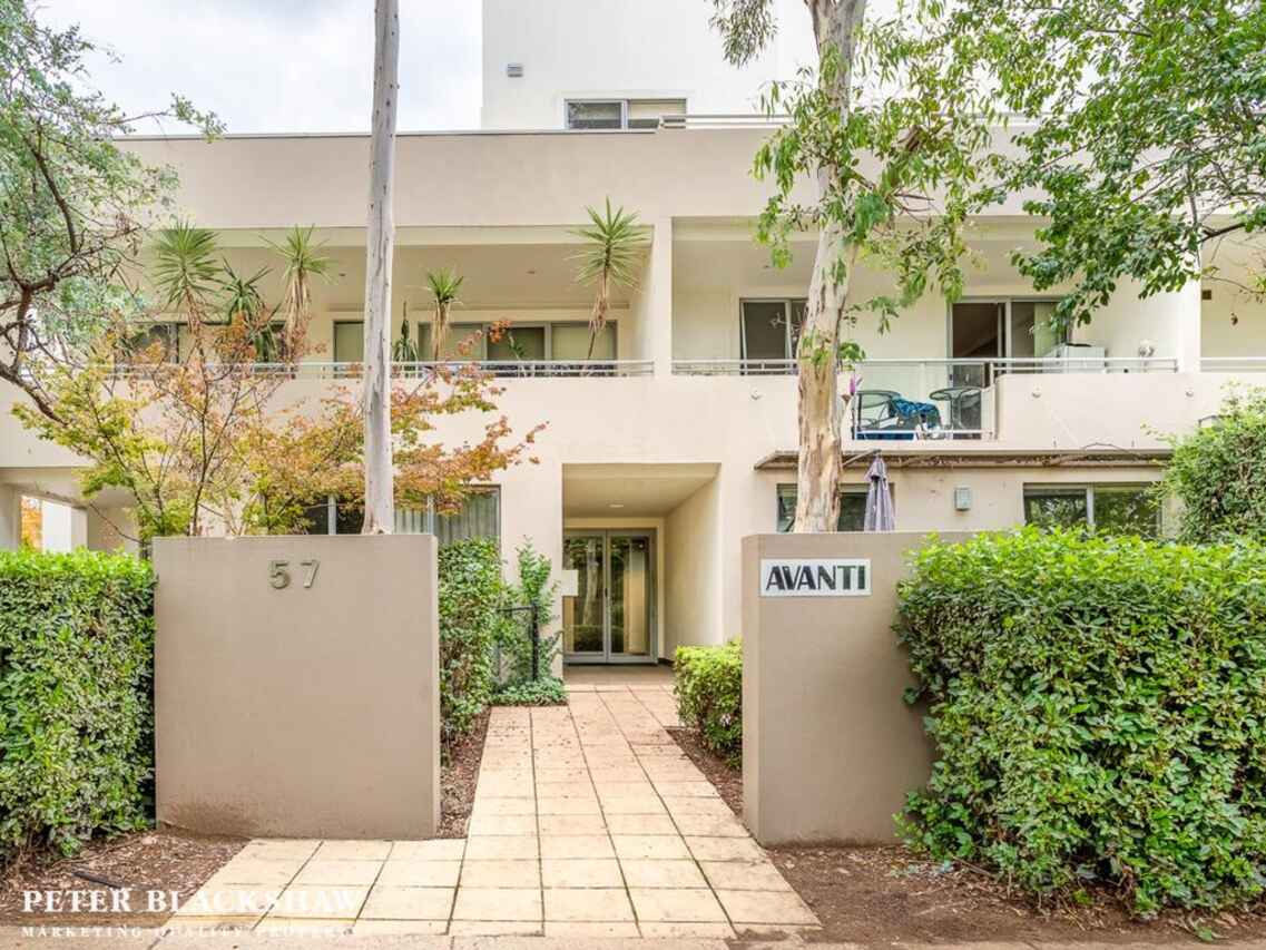 24/57 Lowanna Street Braddon