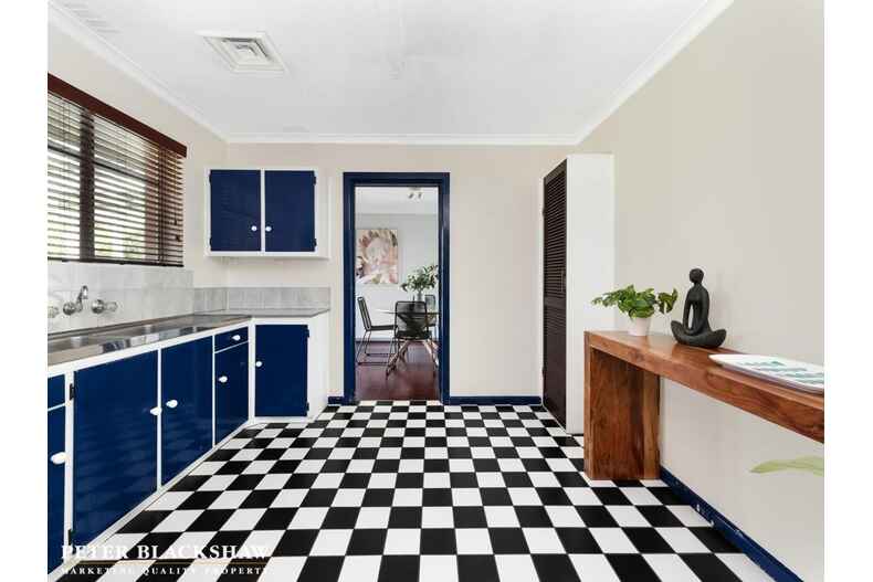 97 Morgan Crescent Curtin 97 Morgan Crescent Curtin