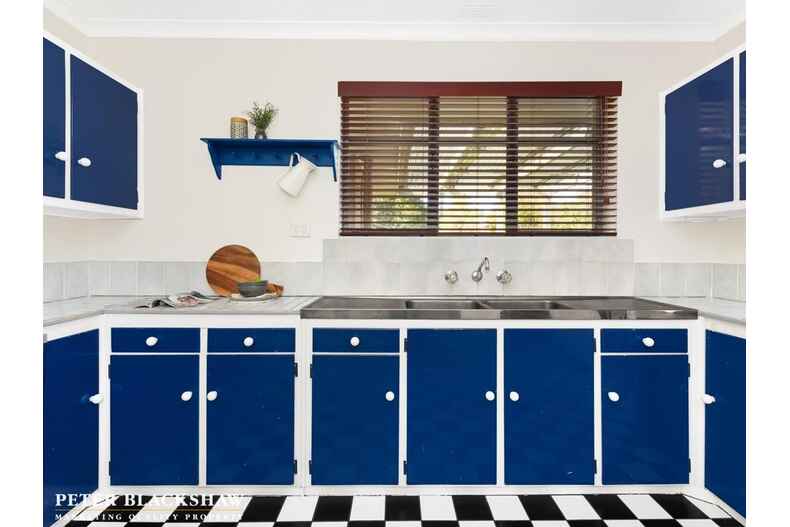 97 Morgan Crescent Curtin 97 Morgan Crescent Curtin