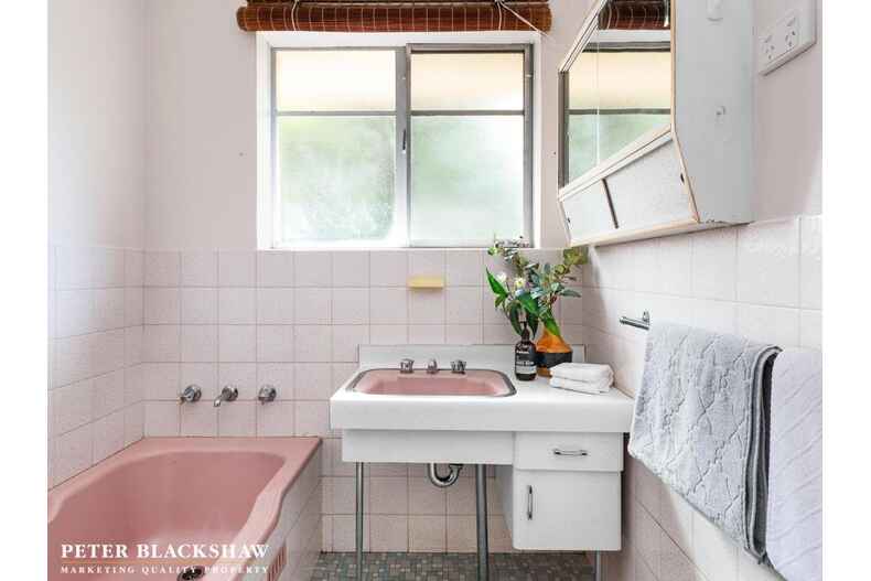 97 Morgan Crescent Curtin 97 Morgan Crescent Curtin