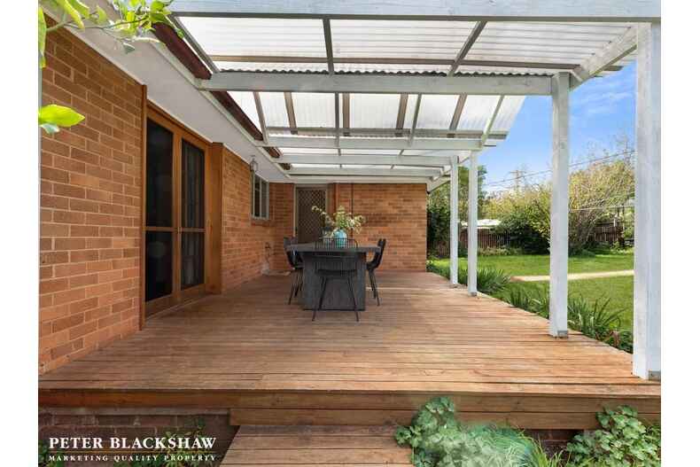 97 Morgan Crescent Curtin 97 Morgan Crescent Curtin