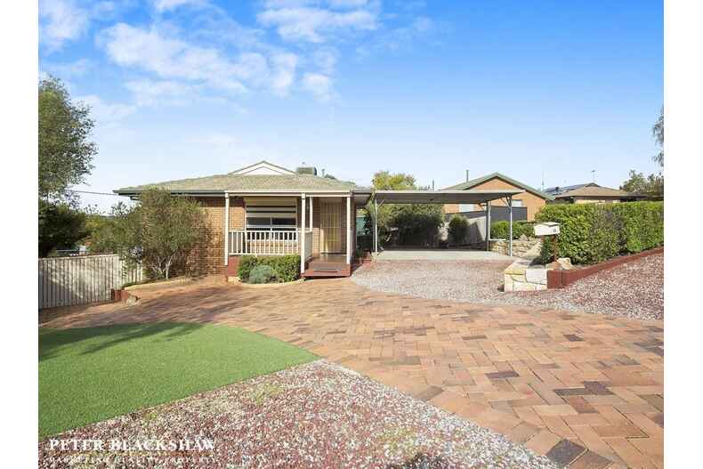 28 Cleland Street Latham 28 Cleland Street Latham