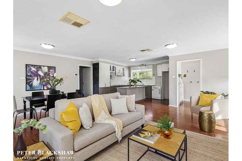 28 Cleland Street Latham 28 Cleland Street Latham