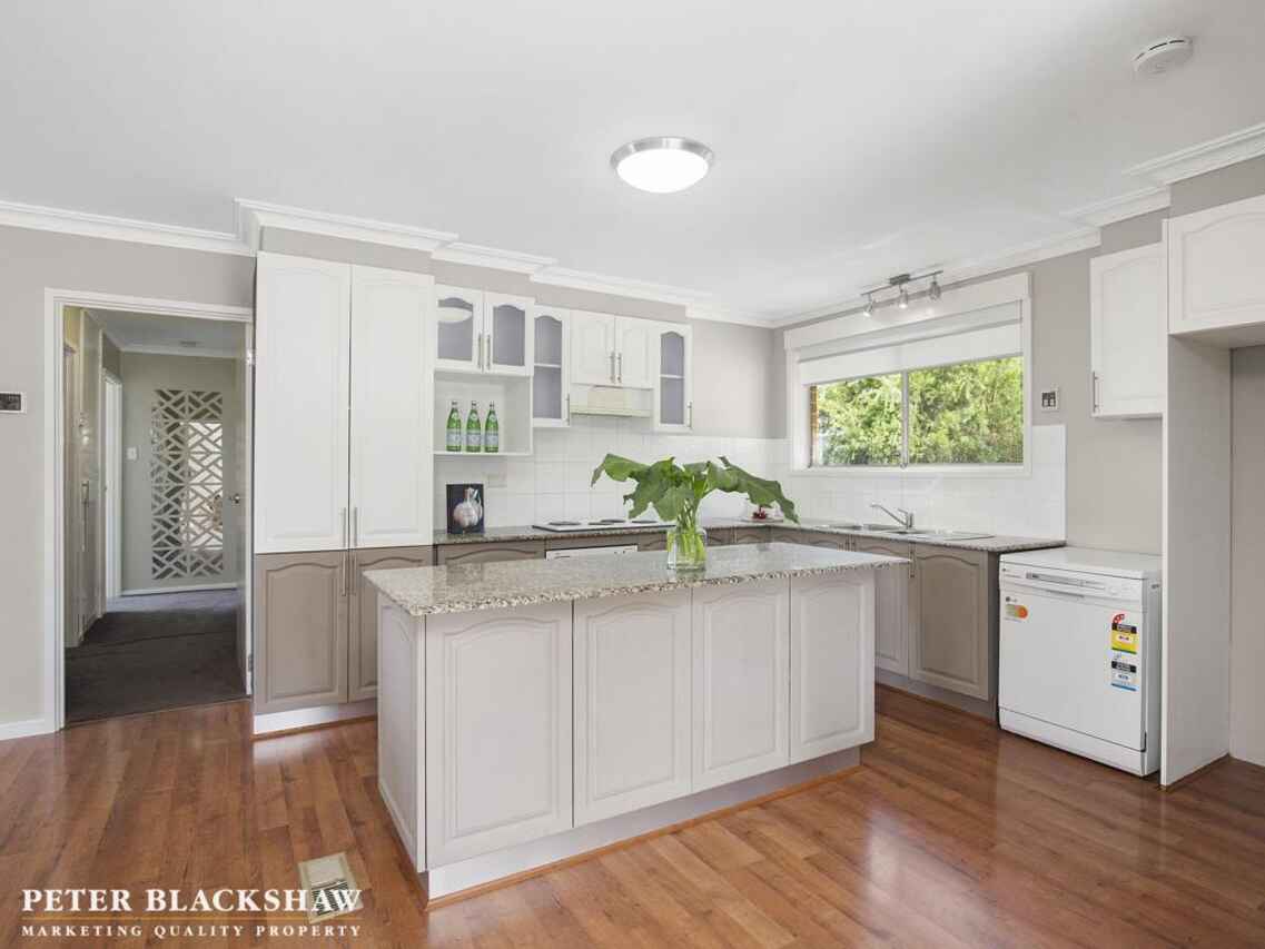 28 Cleland Street Latham