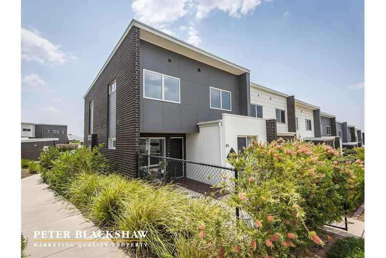 19/11 Castan Street Coombs 19/11 Castan Street Coombs