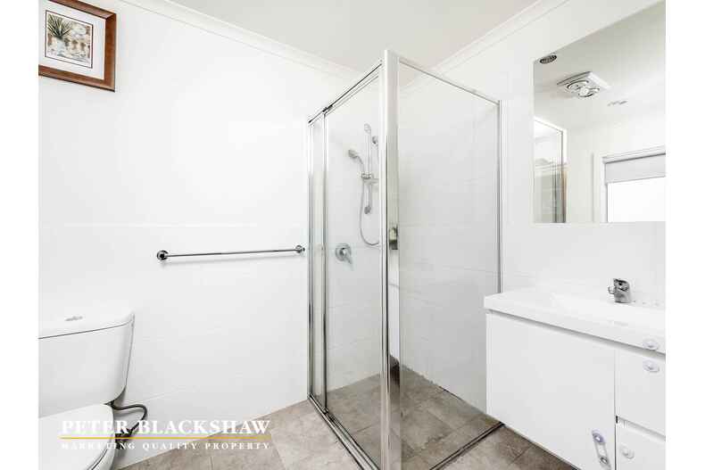 19/11 Castan Street Coombs 19/11 Castan Street Coombs