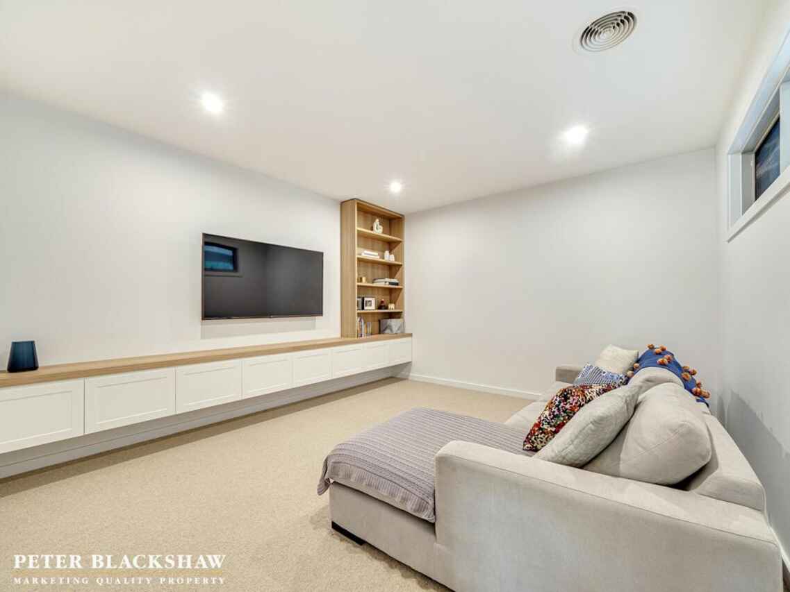 15 Kennerley Street Curtin