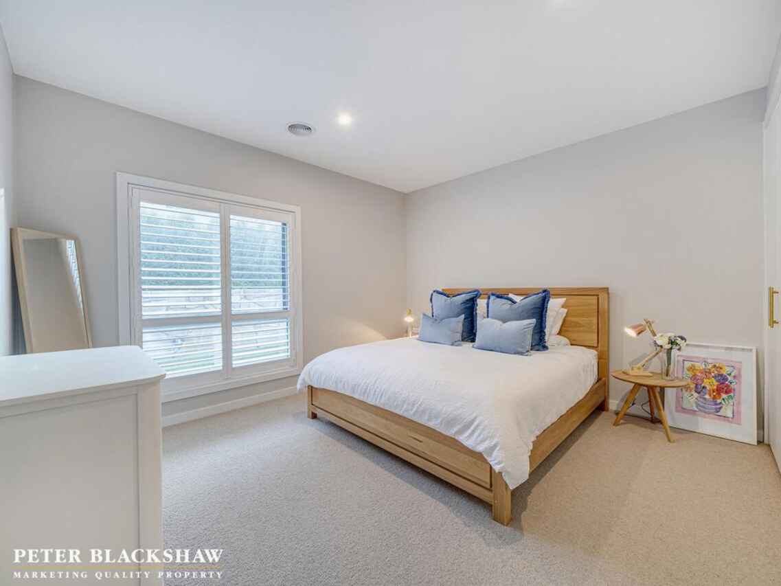 15 Kennerley Street Curtin