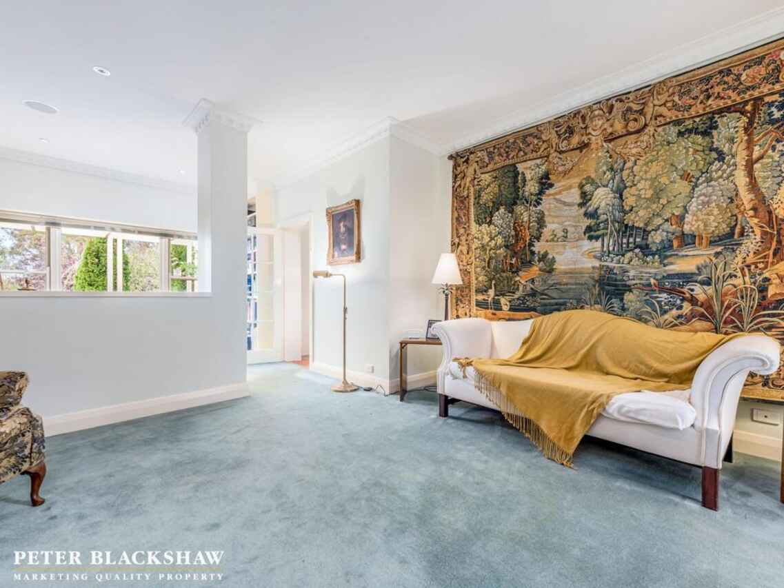 49 Flinders Way Griffith
