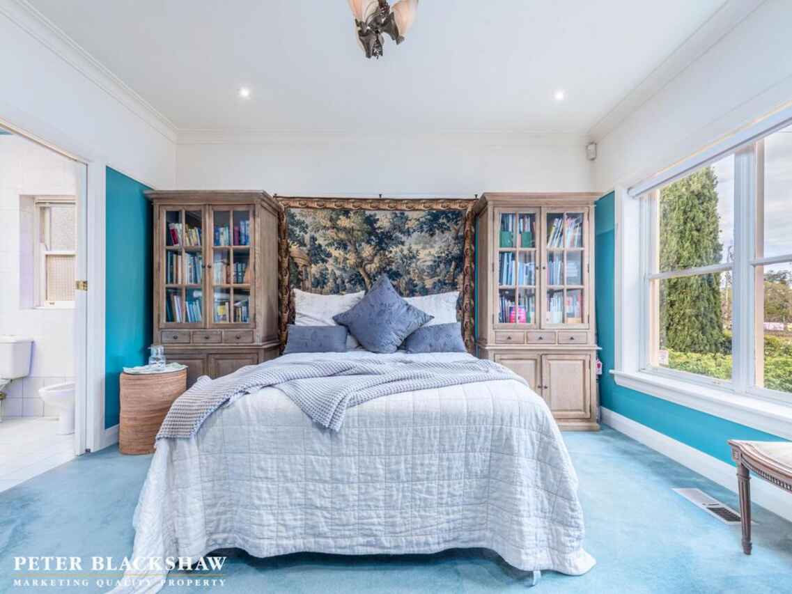 49 Flinders Way Griffith