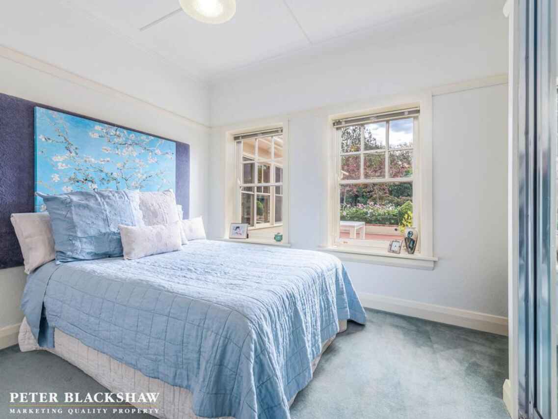 49 Flinders Way Griffith