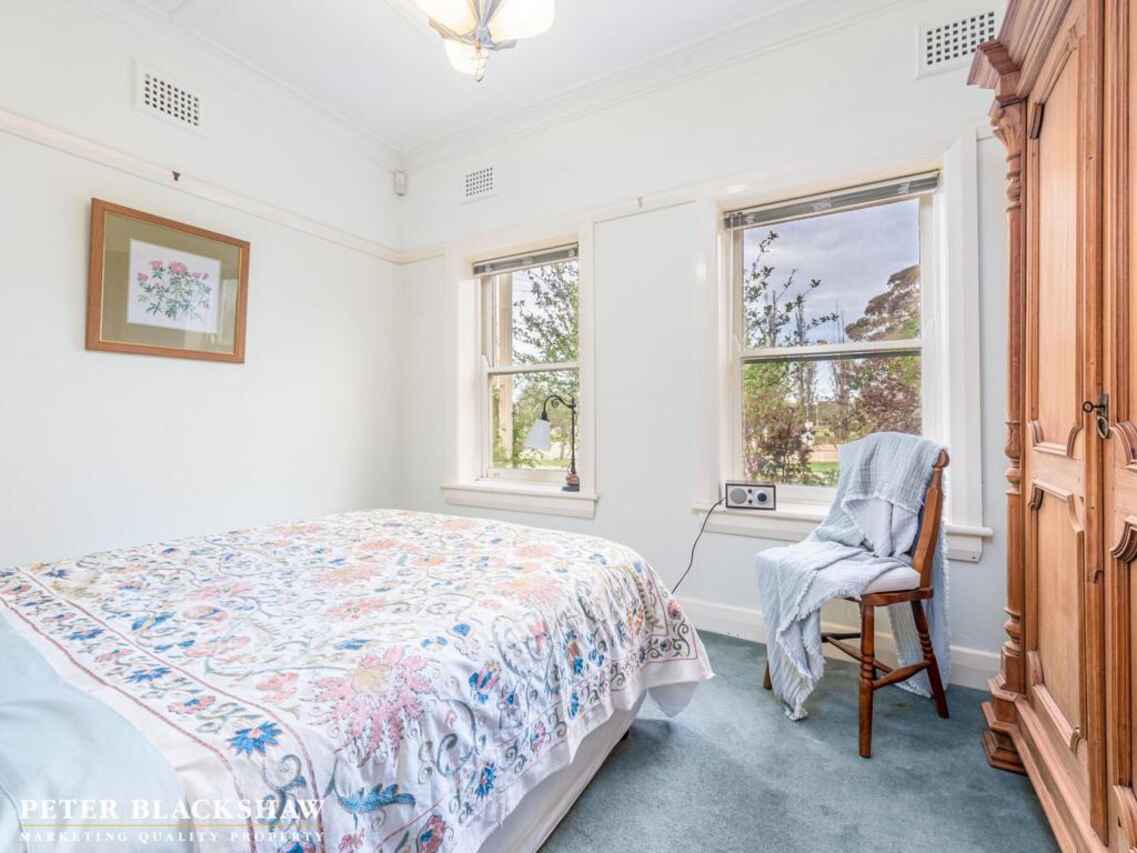49 Flinders Way Griffith