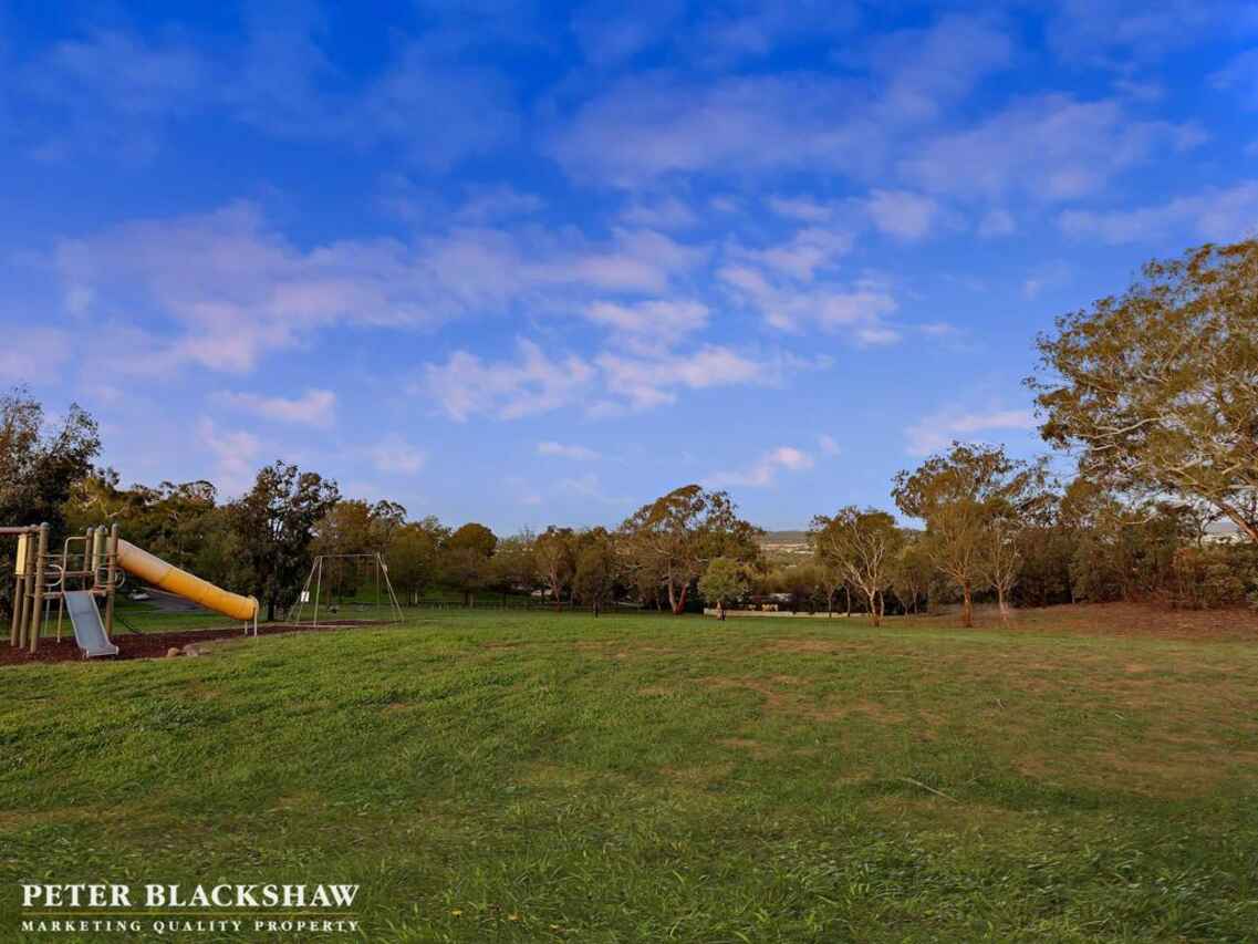 13 Finniss Crescent Narrabundah